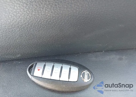 2017 Nissan Rogue Sv из США, поврежденный, VIN 5N1AT2MV5HC882401